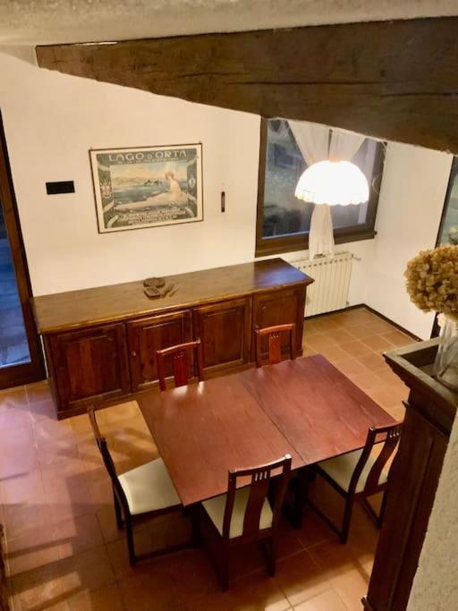 Villa Giardino Con Pontile Sul Lago D'Orta In Riva Орта-Сан-Джуліо Екстер'єр фото